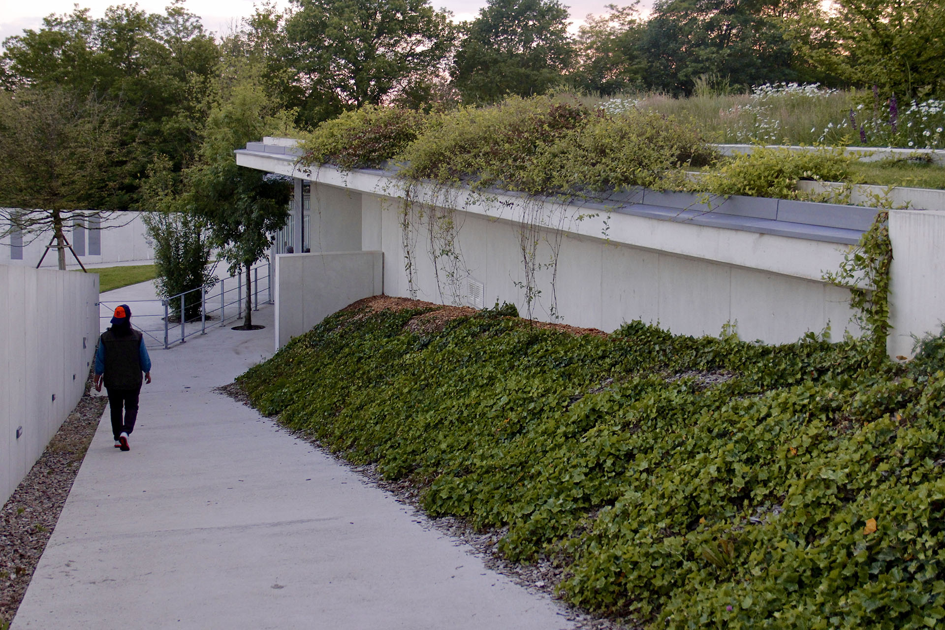 le-corbusiers-dream-at-ronchamp-a-glimpse-into-his-soul-55