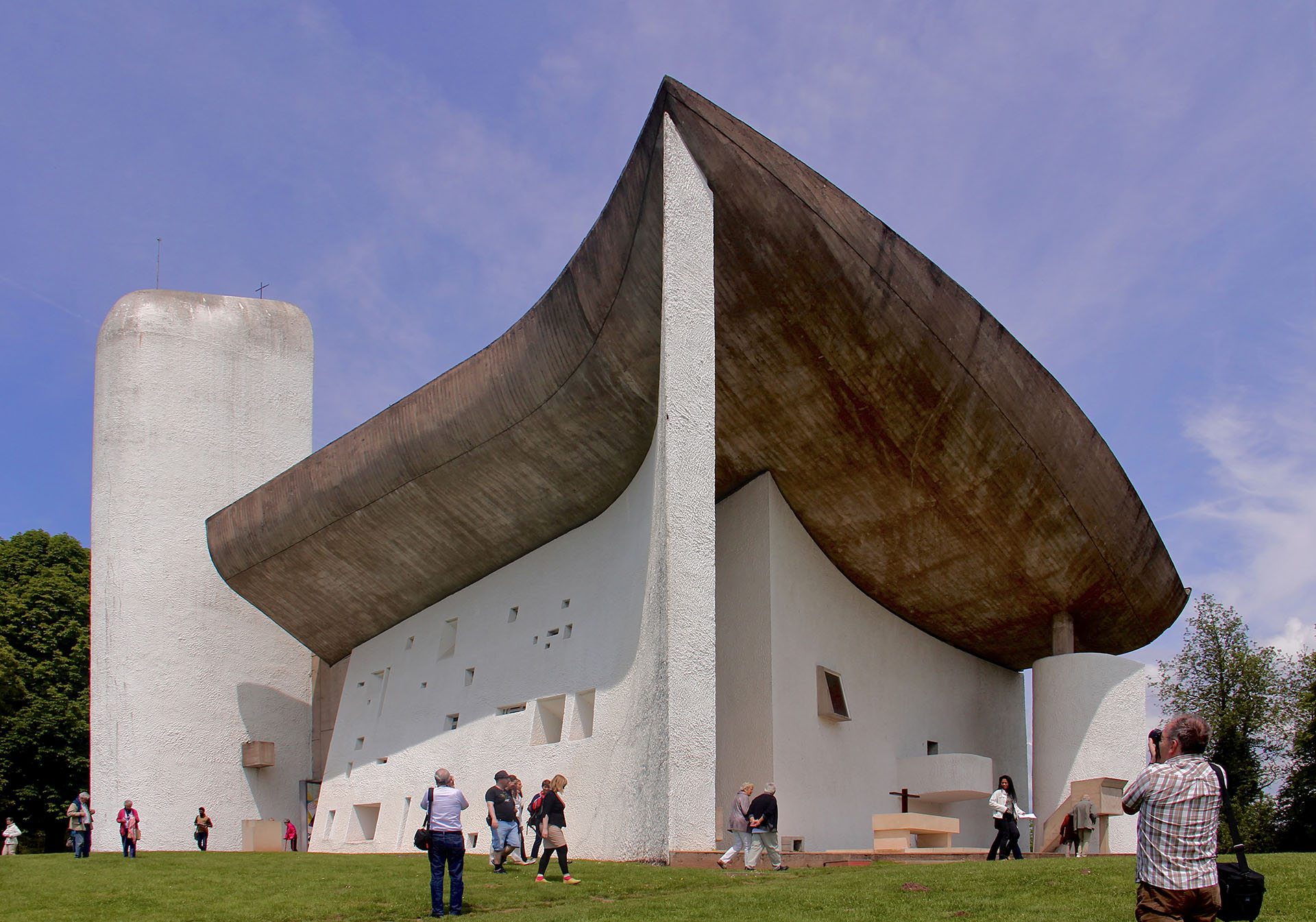 le-corbusiers-dream-at-ronchamp-a-glimpse-into-his-soul-8