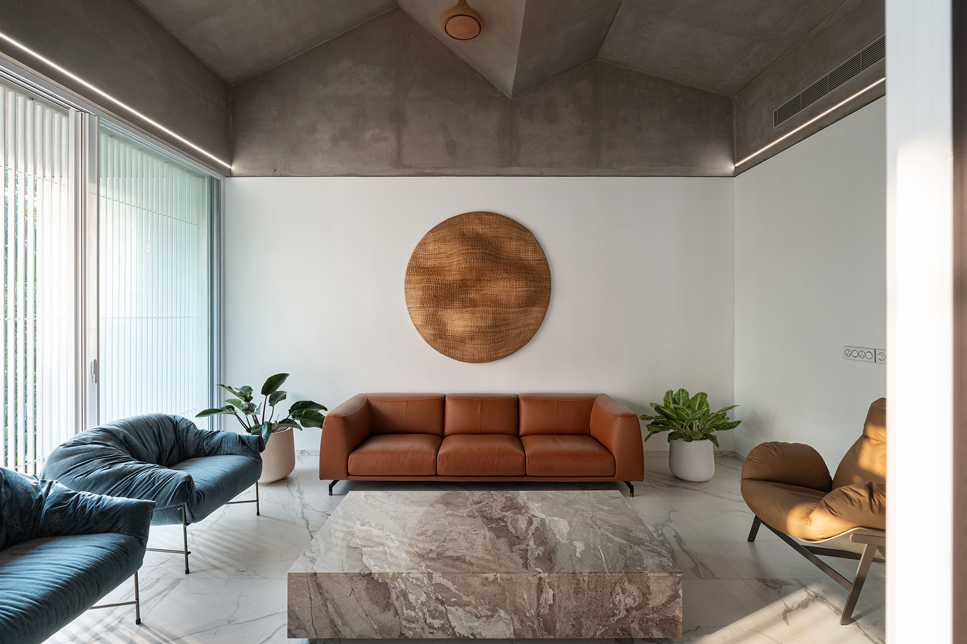 crimped-roof-house-22