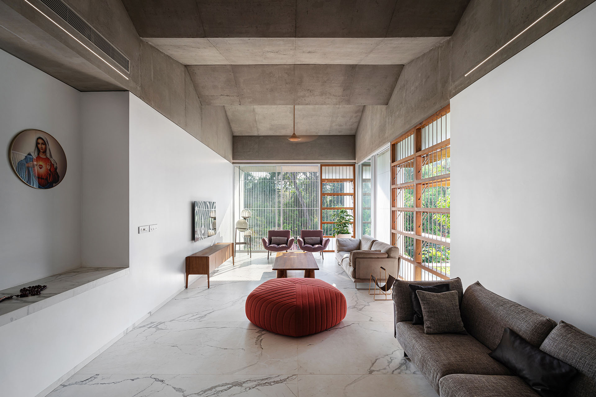 crimped-roof-house-29