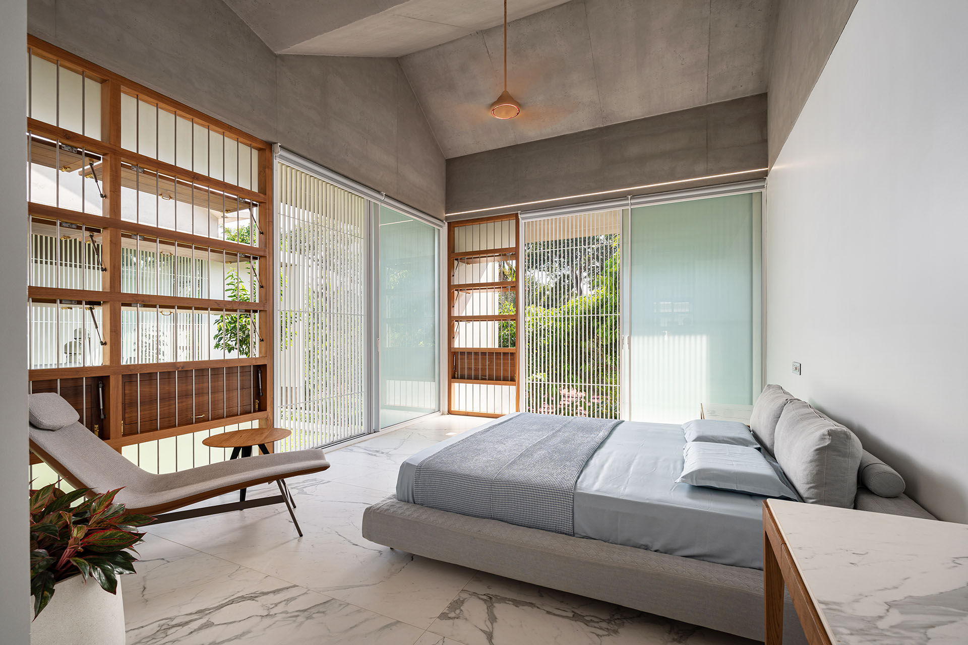 crimped-roof-house-43