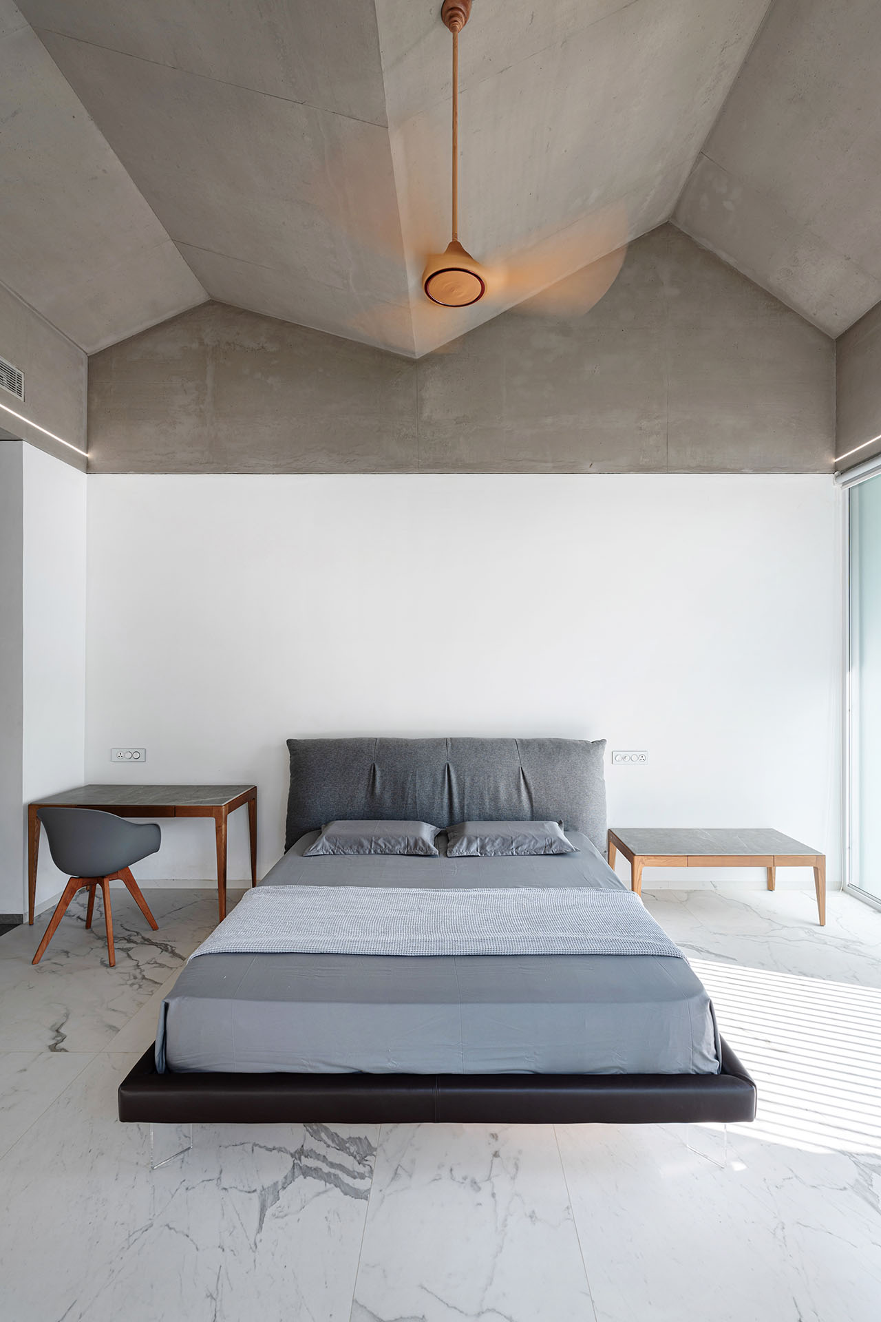 crimped-roof-house-55