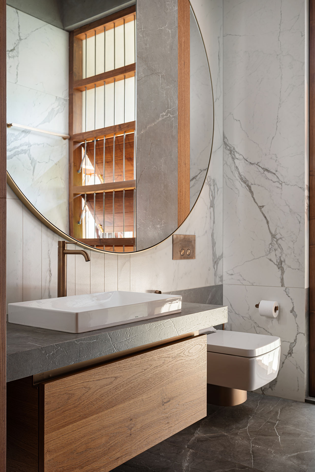 crimped-roof-house-57