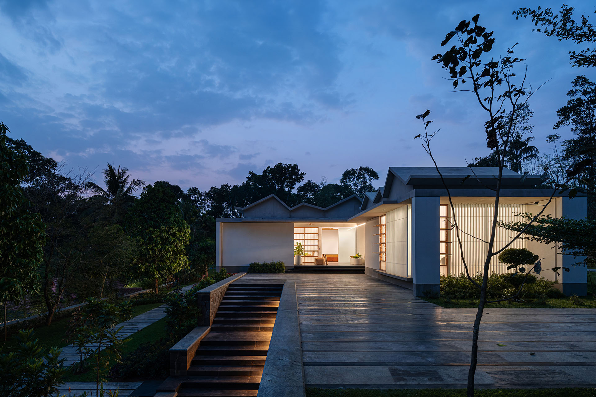 crimped-roof-house-69