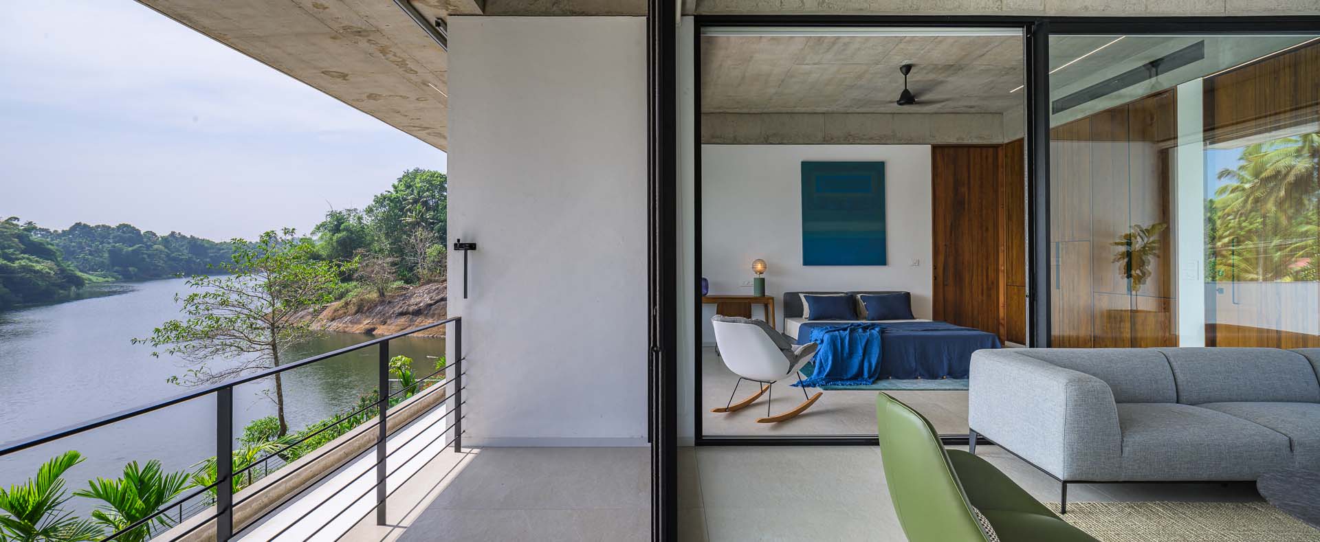 house-that-meets-the-river-86