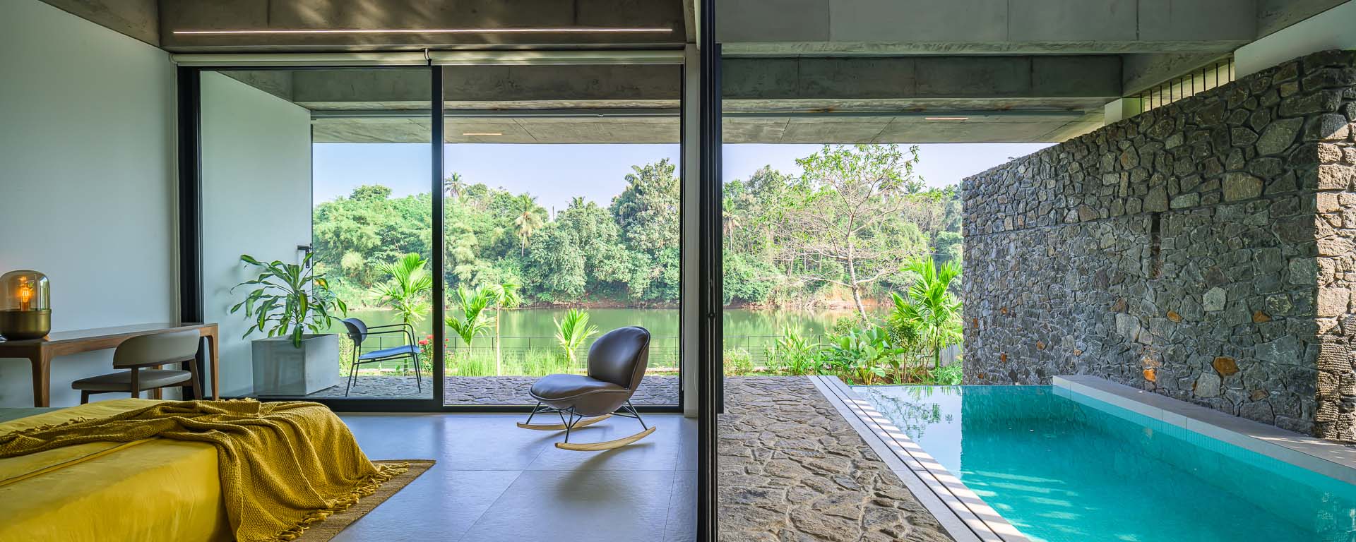 house-that-meets-the-river-64