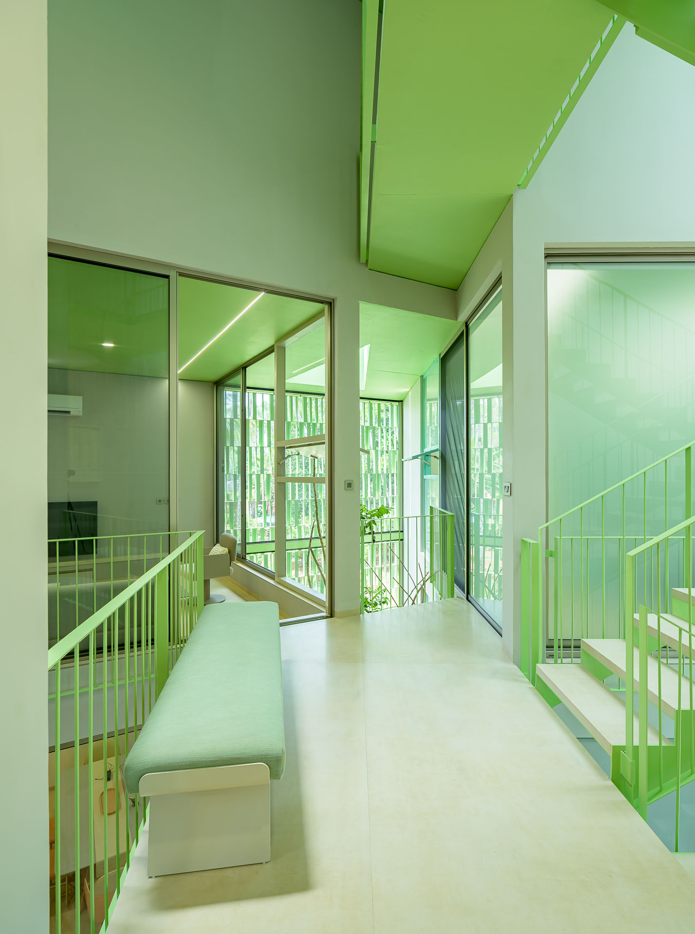 the-tight-fold-house-48