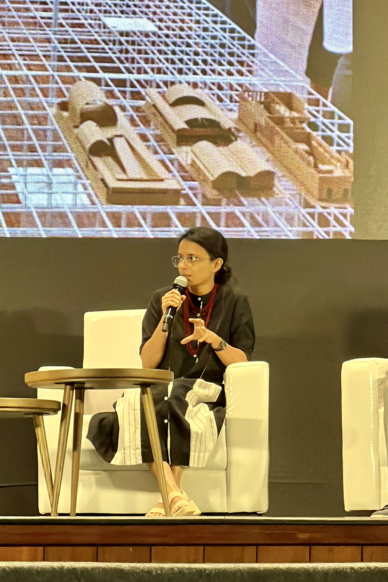 architect-reny-lijo-speaks-at-panel-discussion-during-tomorrow-is-now-event-featuring-renowned-architect-shigeru-ban-3