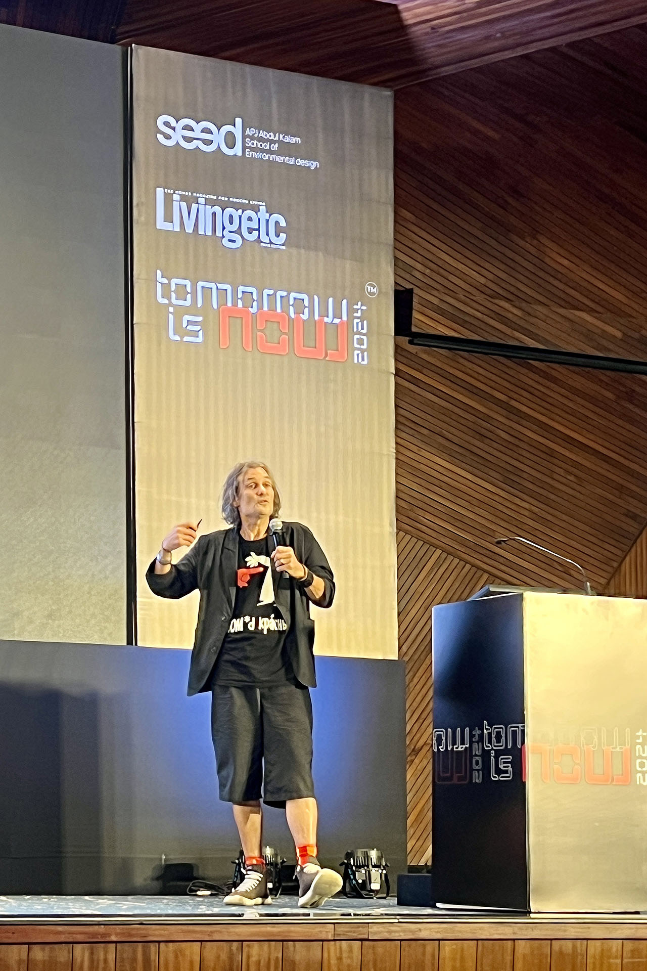 architect-reny-lijo-speaks-at-panel-discussion-during-tomorrow-is-now-event-featuring-renowned-architect-shigeru-ban-8